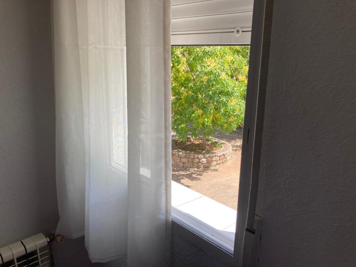 Apartamento Rosa Arroyo Frio Bagian luar foto